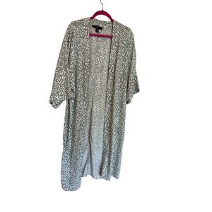 Forever 21 Women's Green Leopard Print Duster Kimono Open Front Medium